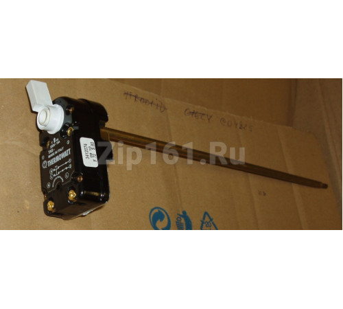 Термостат для водонагревателя в/н TAS 300 RF 72/80 TW (черн.прямоуг.с флажком) Аристон CU4825